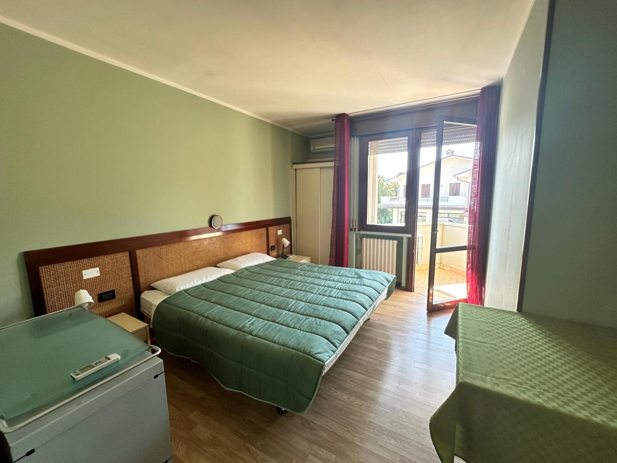 Hotel Battaglia Battaglia Terme Exteriör bild